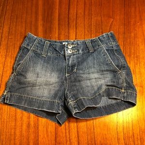 So jean shorts